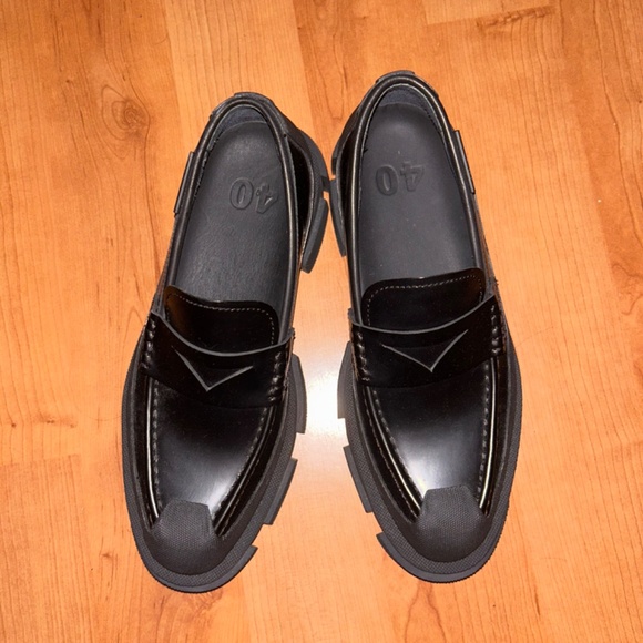 Loafers_&_Slip_Ons